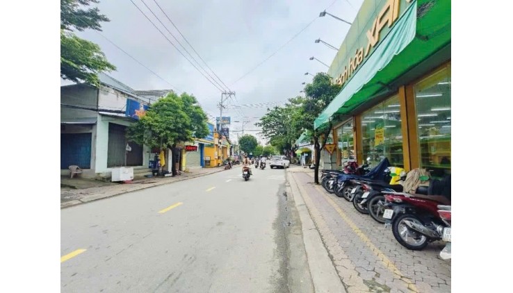 BÁN NHÀ MẶT TIỀN ĐỖ XUÂN HỢP-QUẬN 9-4 TẦNG-ĐÃ HOÀN CÔNG-KHÔNG QUY HOẠCH-GIÁ CÒN 6,6 TỶ TL